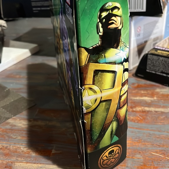 Marvel, Hydra legend series, Hydra supreme, and Arnhem Zola - Picture 5 of 6